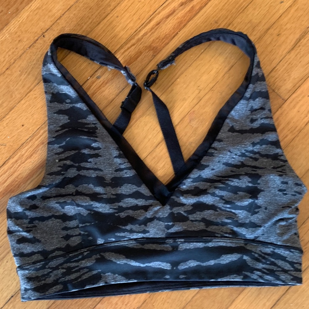 Forever 21 sports bra